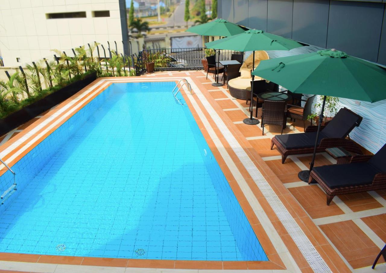 Monty Suites & Golf Uyo Exterior foto